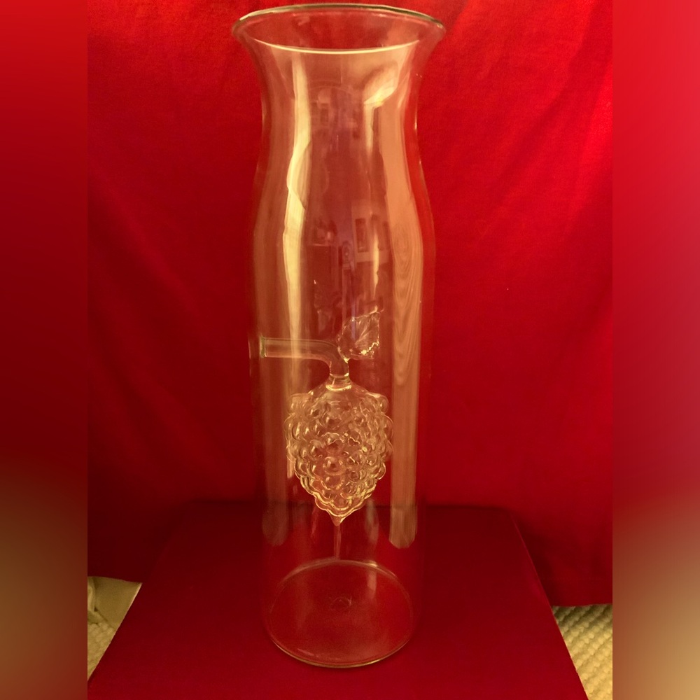 VINTAGE CLEAR GLASS DECANTER
